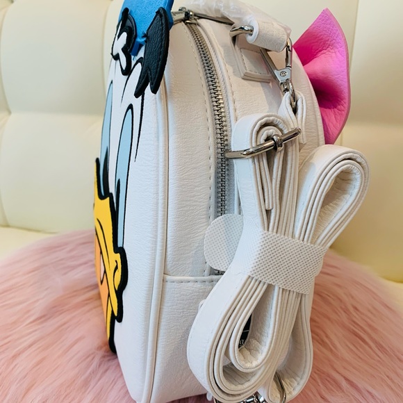 ❗️SOLD❗️Donald & Daisy Duck Mini Backpack - Picture 7 of 15